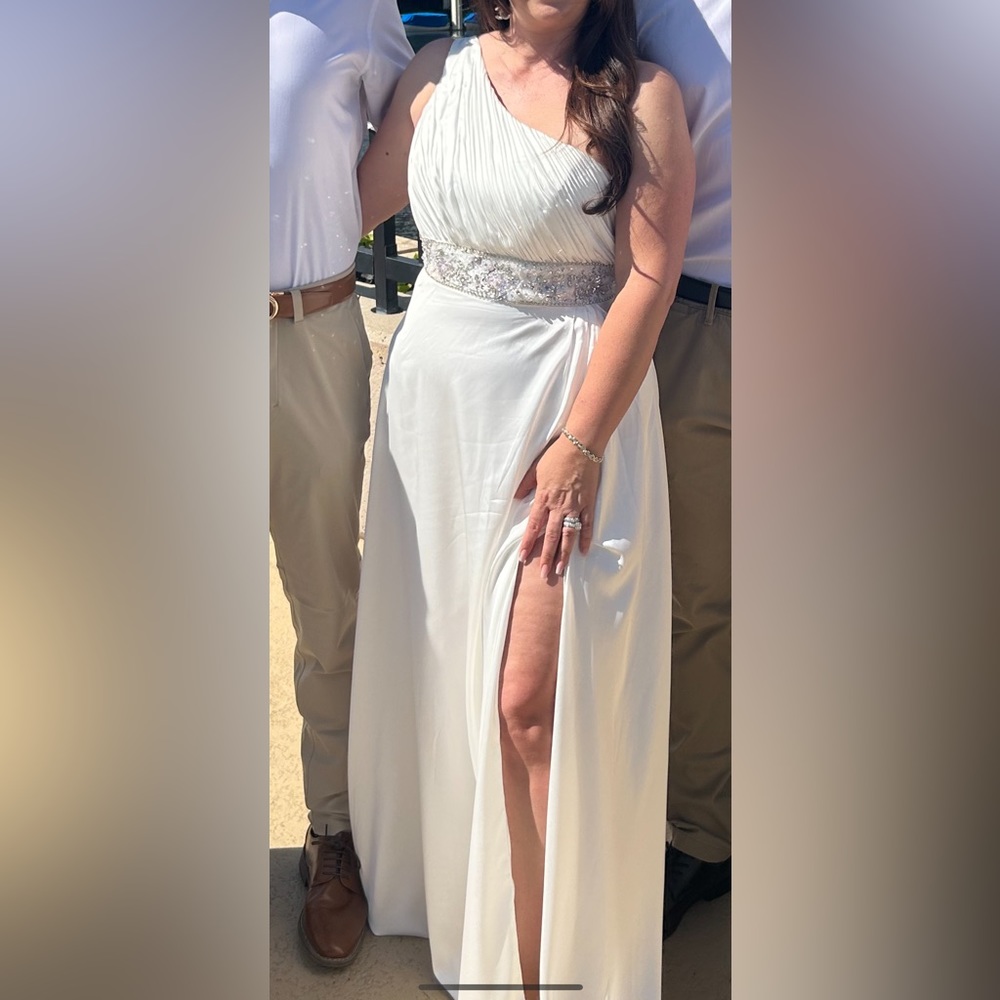 Mac Duggal gown
